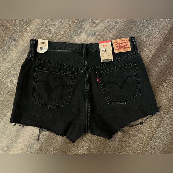 Levi's 501 Original Jean Distressed Shorts-Size 33 - Picture 2 of 8